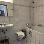 Elegant Geneva Stay Betw Cornavin Station & Lake