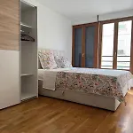 Elegant Geneva Stay Betw Cornavin Station & Lake